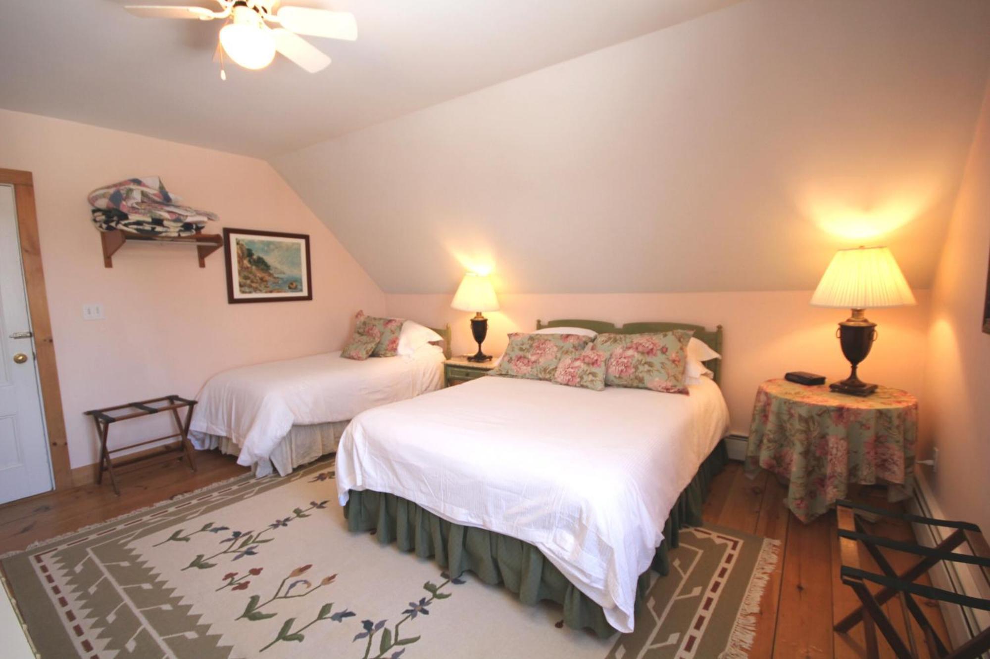 Highland Lake Inn Andover 部屋 写真